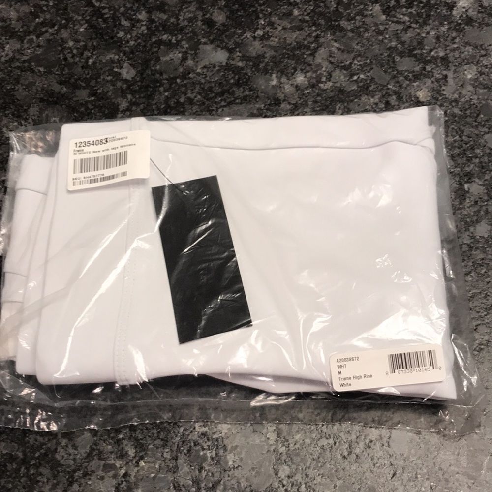 Koral Frame High Rise Leggings in white with sheer mesh panels BNWT - Picture 7 of 7